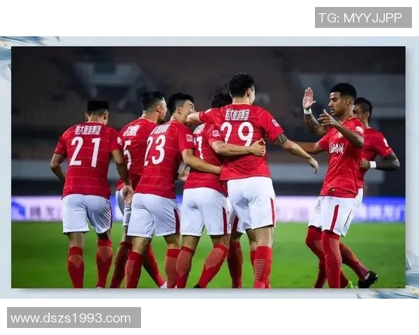 2018年鲁能与上港激战回顾：精彩瞬间与战术分析全记录