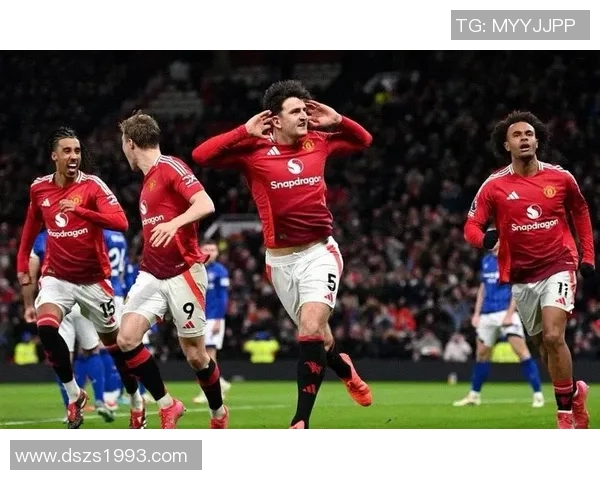 曼联主场惨败，利物浦轻松击败对手取得英超领先优势