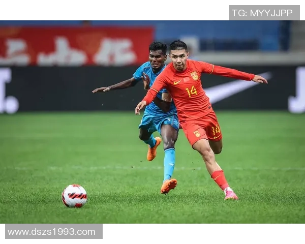 西雅图海湾人迎战温哥华球队激情对决展现北美足球魅力 西雅图海湾人迎战温哥华球队激情对决展现北美足球魅力